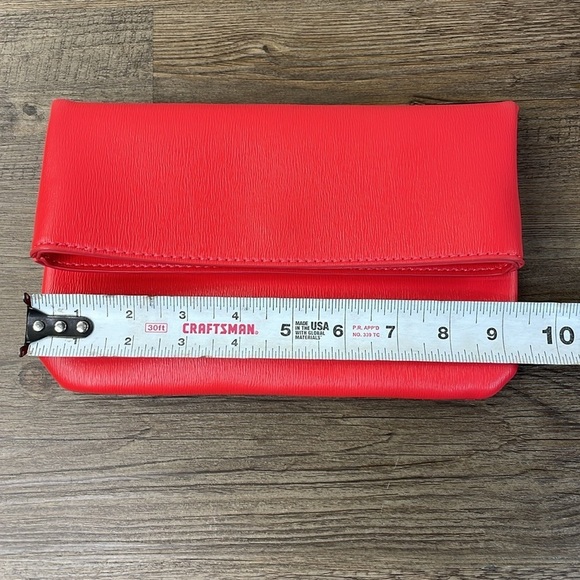 Neiman Marcus Women's Coral Red Magnetic Folding Faux-Leather Clutch Bag - Picture 5 of 7